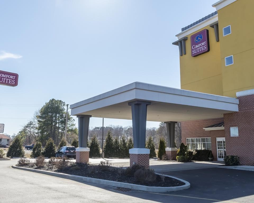 Comfort Suites Сийфорд Екстериор снимка