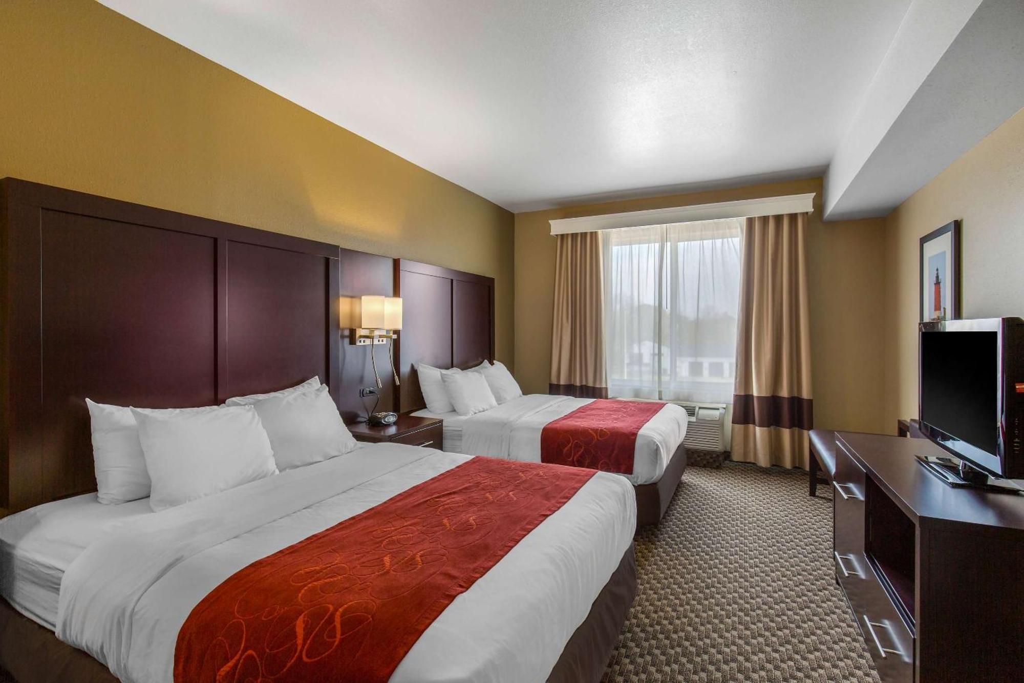 Comfort Suites Сийфорд Екстериор снимка