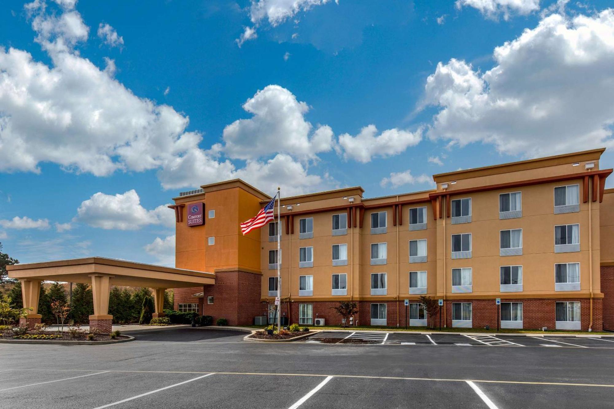 Comfort Suites Сийфорд Екстериор снимка