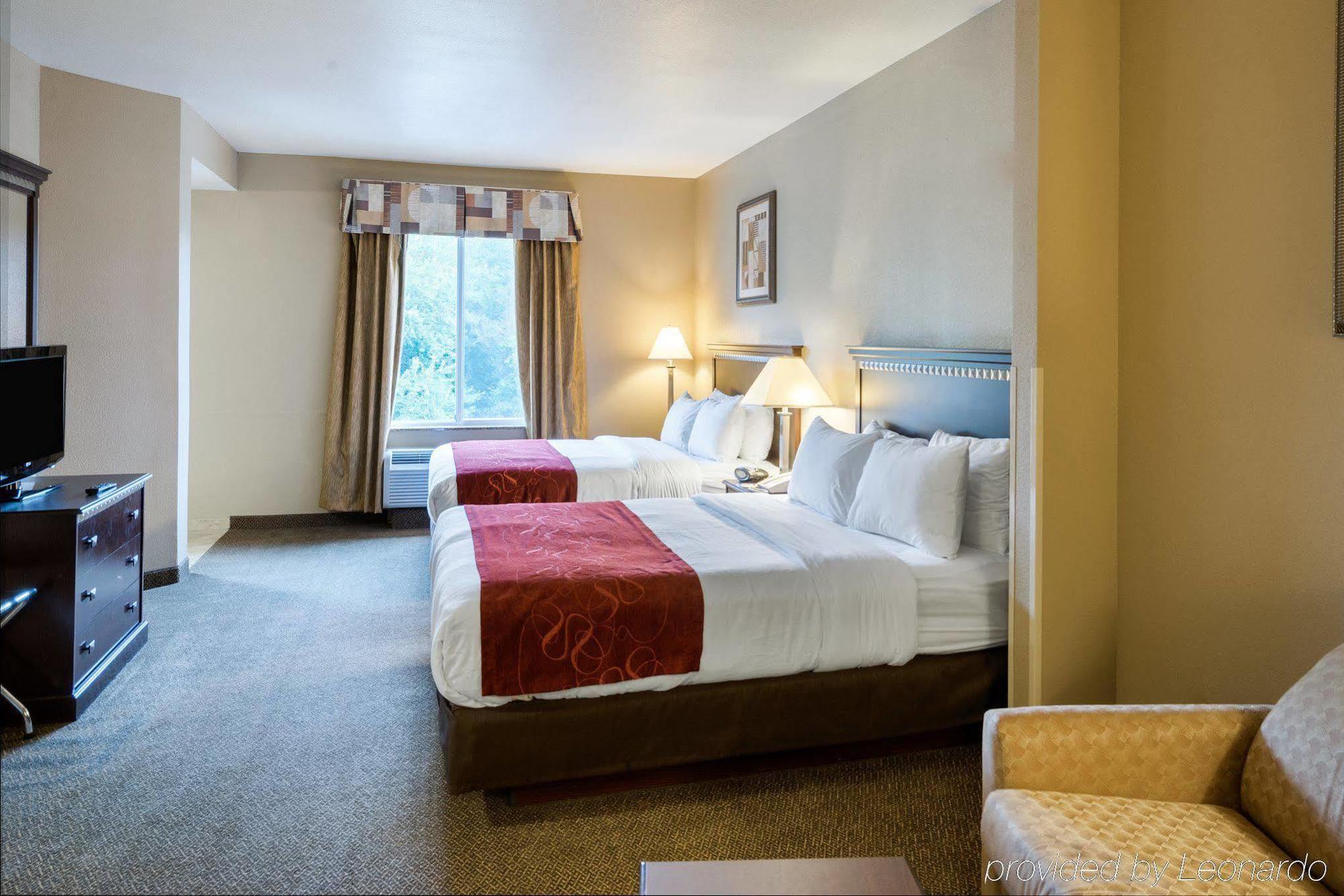 Comfort Suites Сийфорд Екстериор снимка